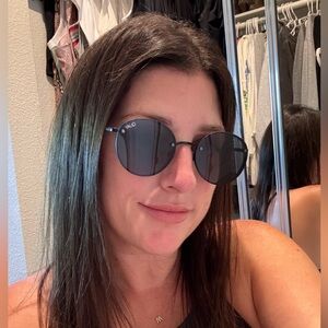 Quay Farah sunglasses